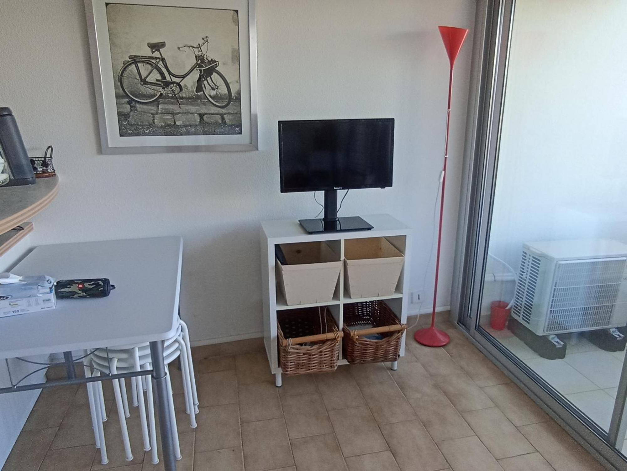 Joli Studio Avec Piscine A 200M De La Plage Parking Prive La Grande Motte Dış mekan fotoğraf